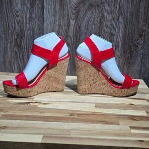 Pierre Dumas Red Platform Wedge Heels Ankle Strap Buckle Closure Size 8.5M